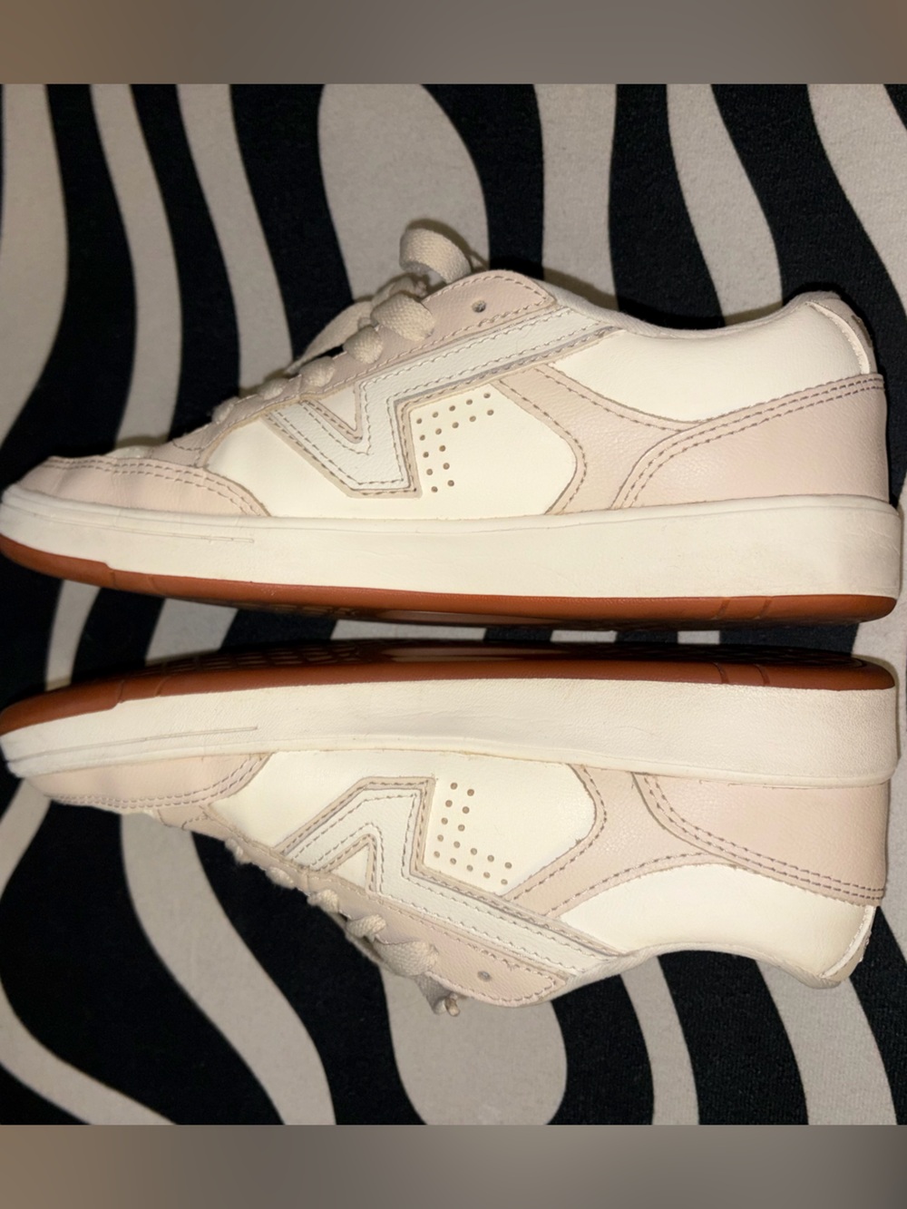 Vans Women’s Low-Top Cream and White Lace-Up Sneakers - Picture 5 of 8
